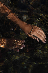 Delos Hand Cuff