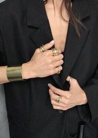 Video Origin Statement Ring Gold - Ring Goud - Gold Jewellery