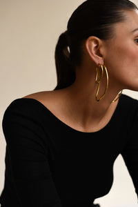 Signature Earring Extensive