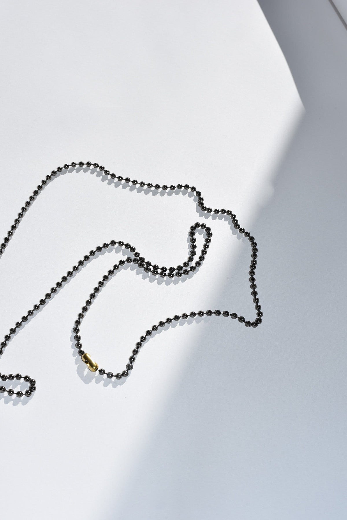 Pigalle Black Ball Necklace Grande