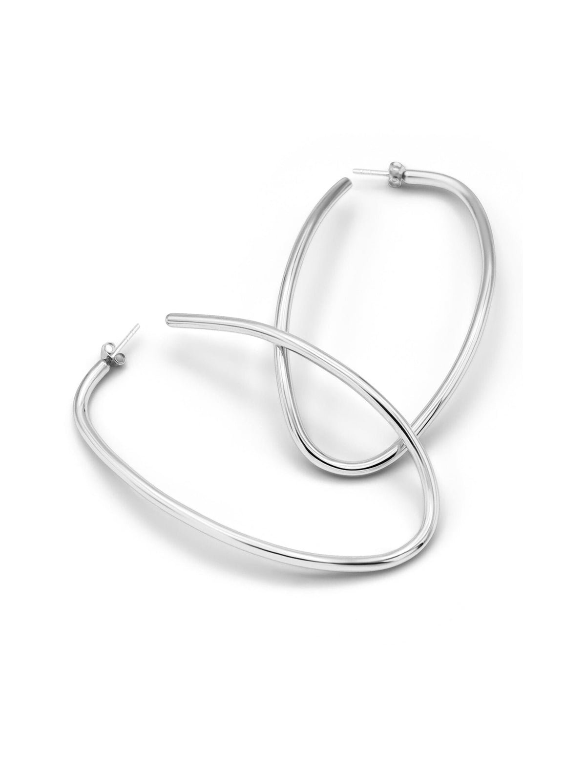 Signature Earring Extensive
