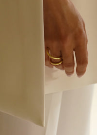 Signature Ring